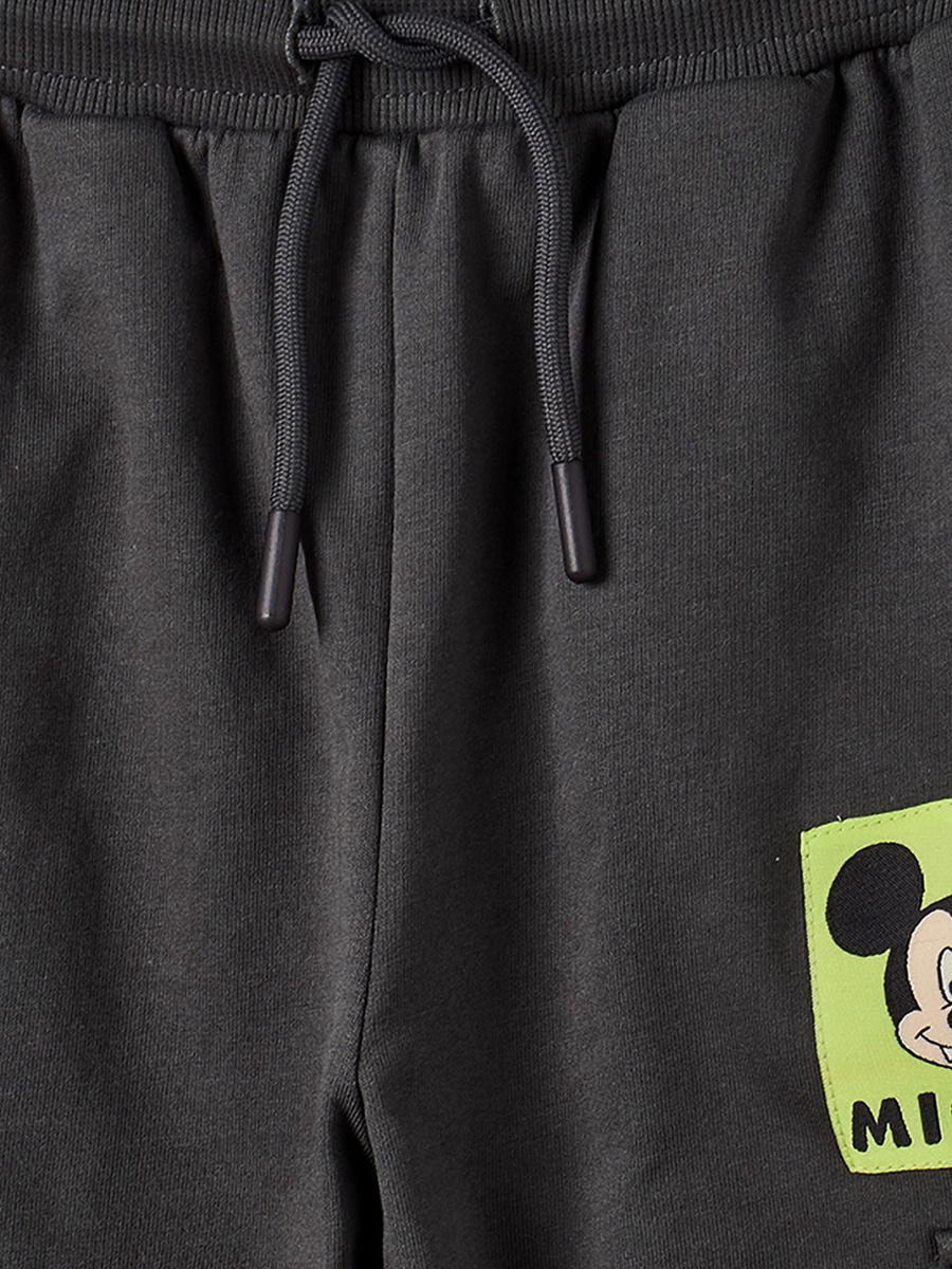 Crew Neck Long Sleeves Sweatshirt and Joggers Set with Mickey Mouse Print