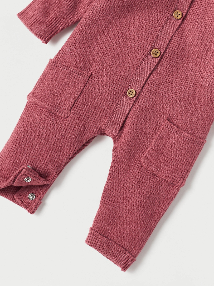 Giggles Textured Sleepsuit with Long Sleeves and Button Closure