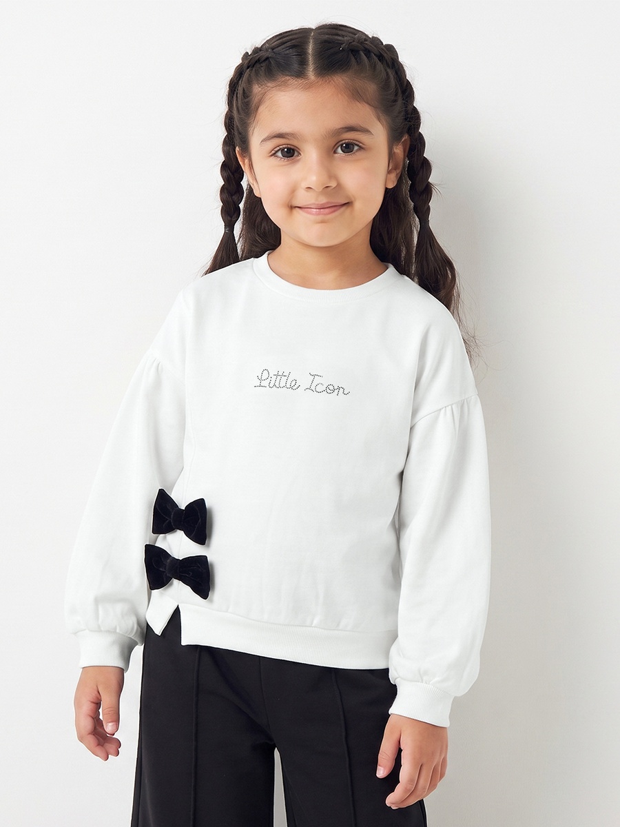 Juniors Crew Neck Long Sleeves T-shirt with Bow Accent