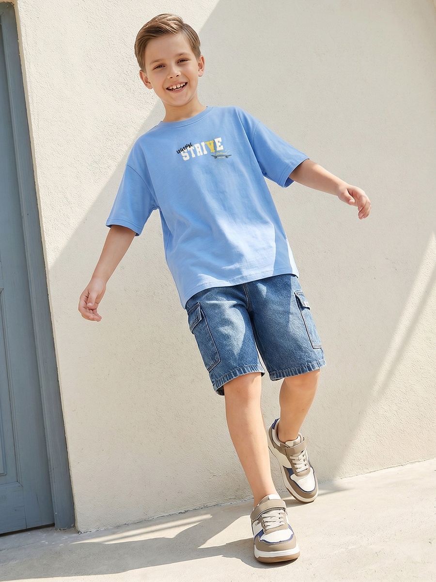 Juniors Crew Neck Short Sleeves T-shirt with Skateboard Print