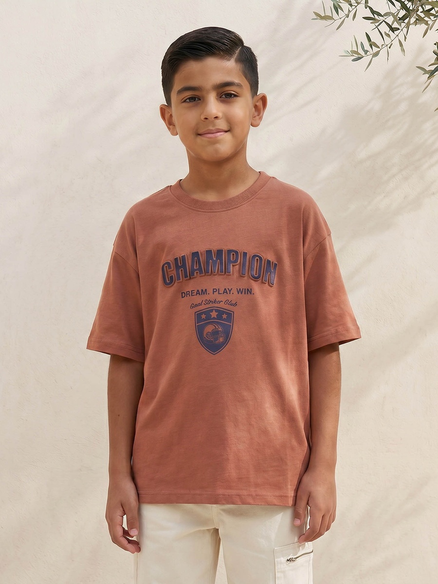 Juniors Crew Neck Short Sleeves T-shirt with Typographic Print