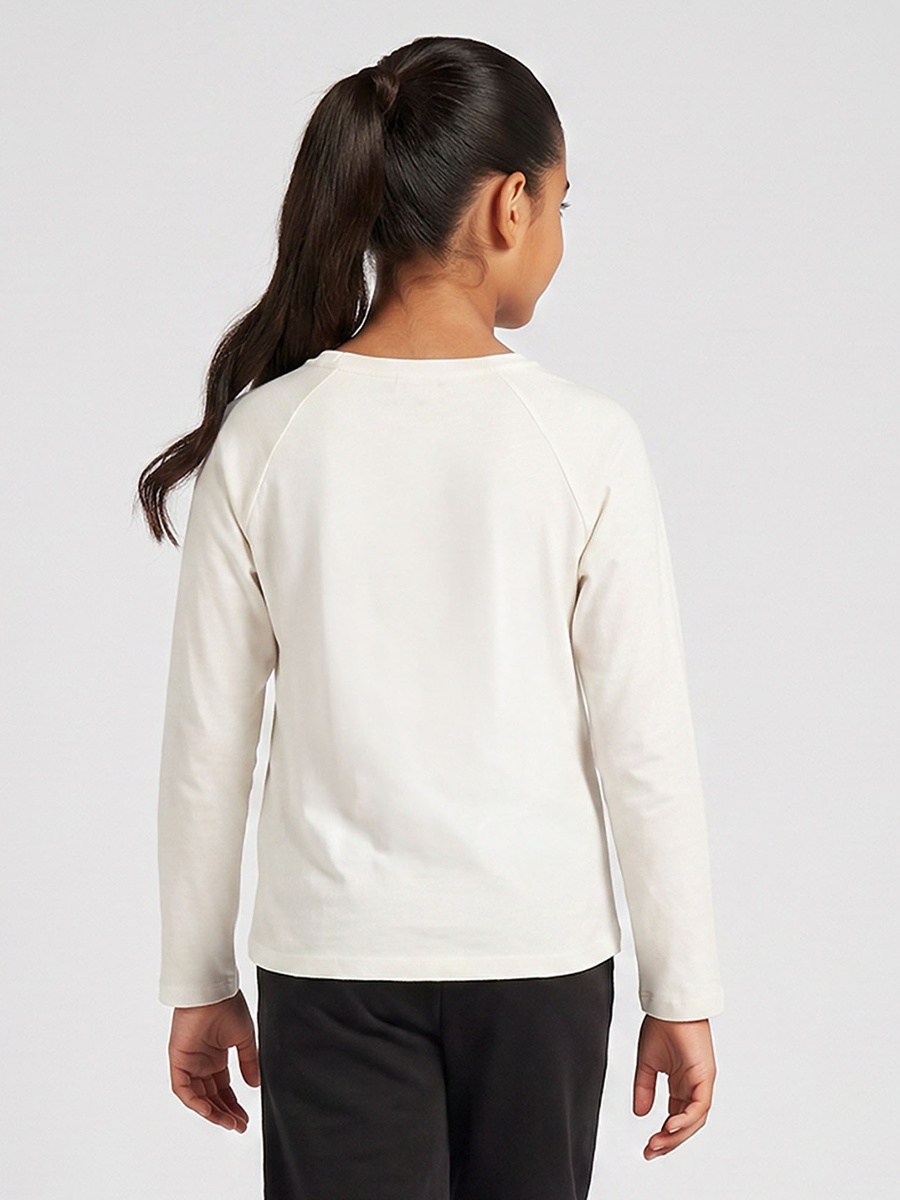 Juniors Crew Neck Long Sleeves T-shirt with Graphic Print