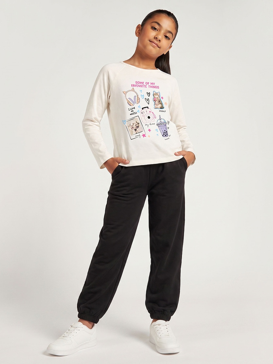 Juniors Crew Neck Long Sleeves T-shirt with Graphic Print