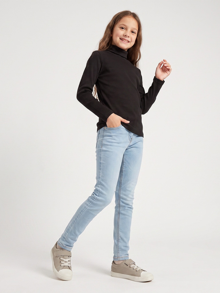 Juniors Turtleneck Long Sleeves T-shirt with Ribbed Design