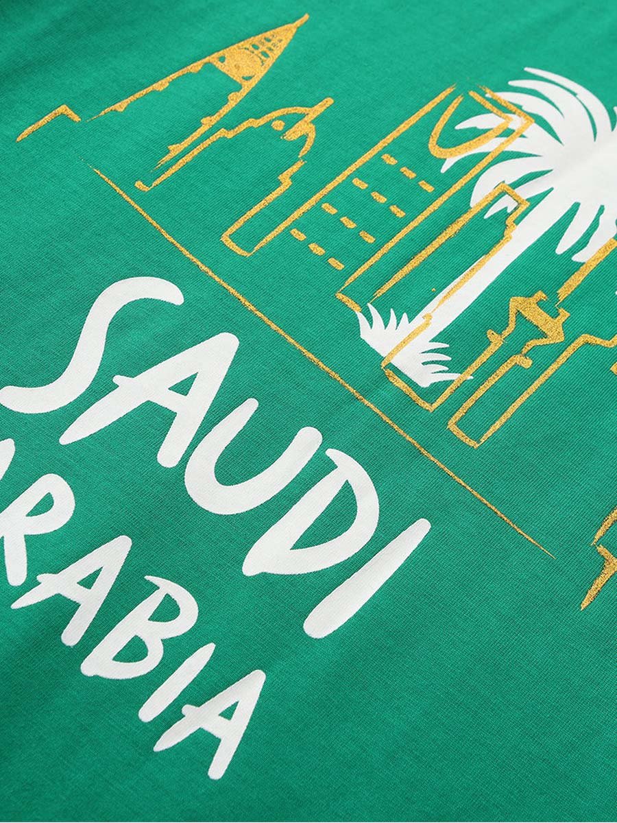 مجموعة من شورت وتيشيرت
