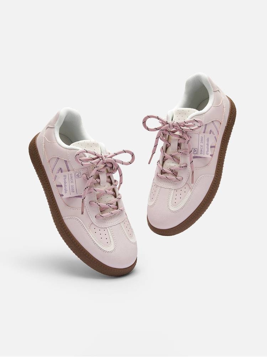 Girls Retro Lace Sneakers