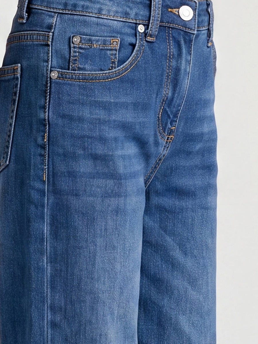 Ruffle Hem Jeans