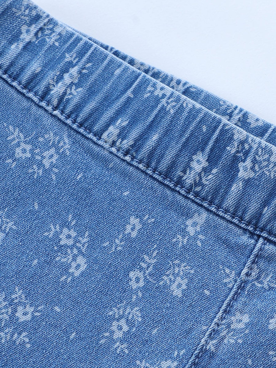 Floral Print Flared Jeans