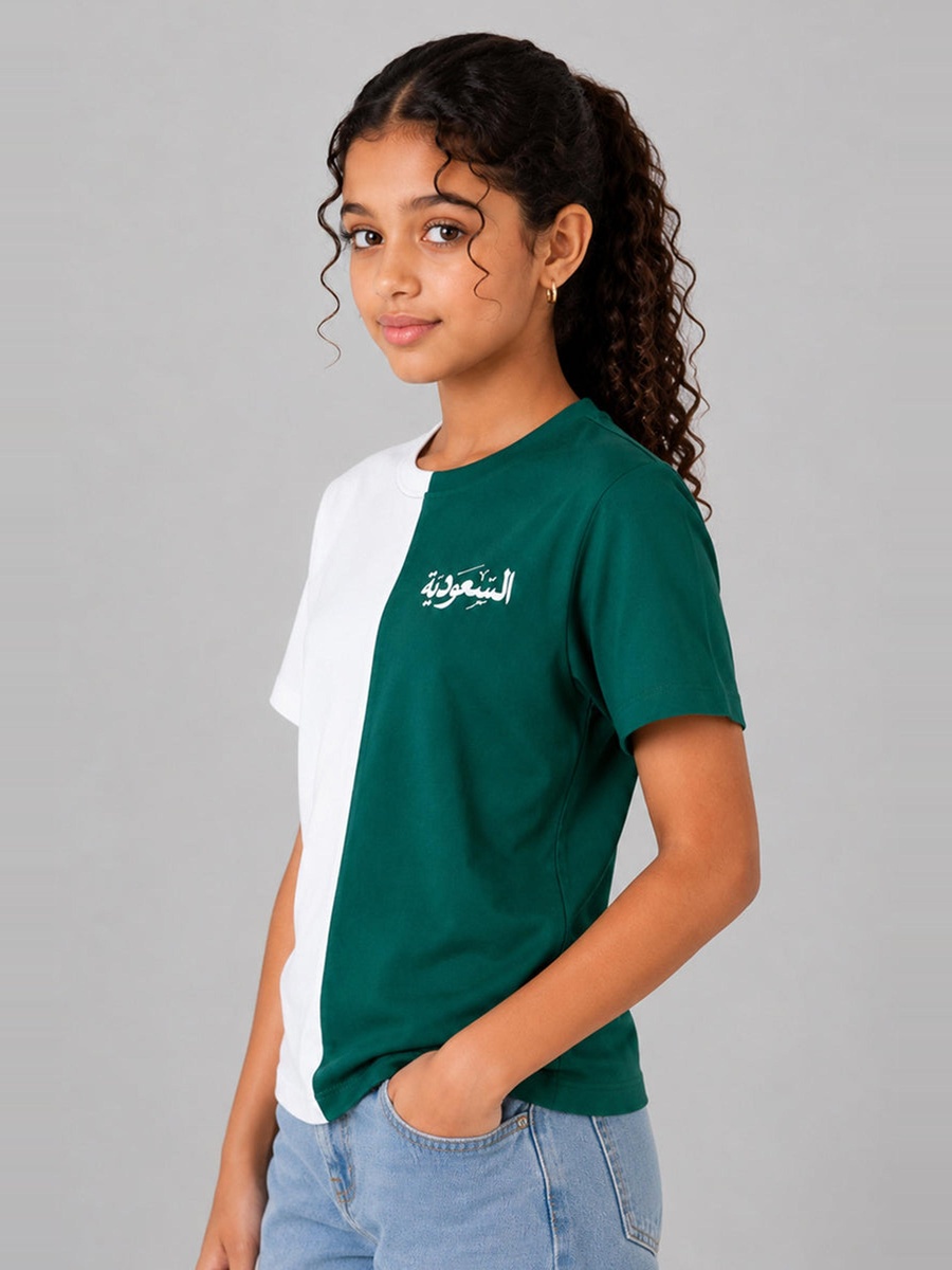 Arabic Graphic Color Block T-Shirt