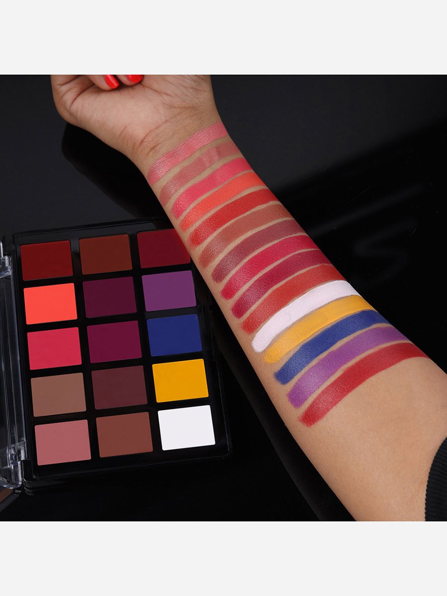 15 Color Lip Define Palette 
