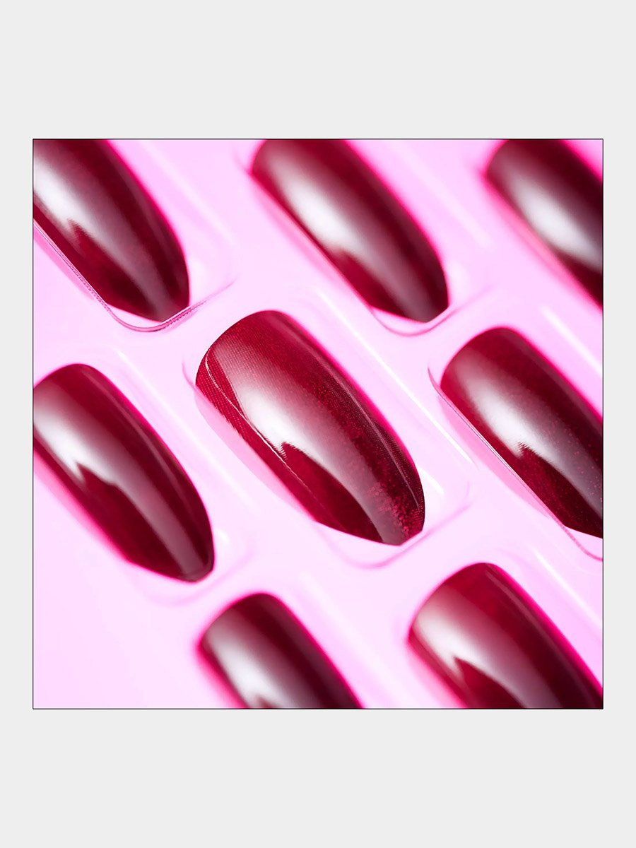 PINK Is The New BLACK Colour-Changing Click and Go Nails 01