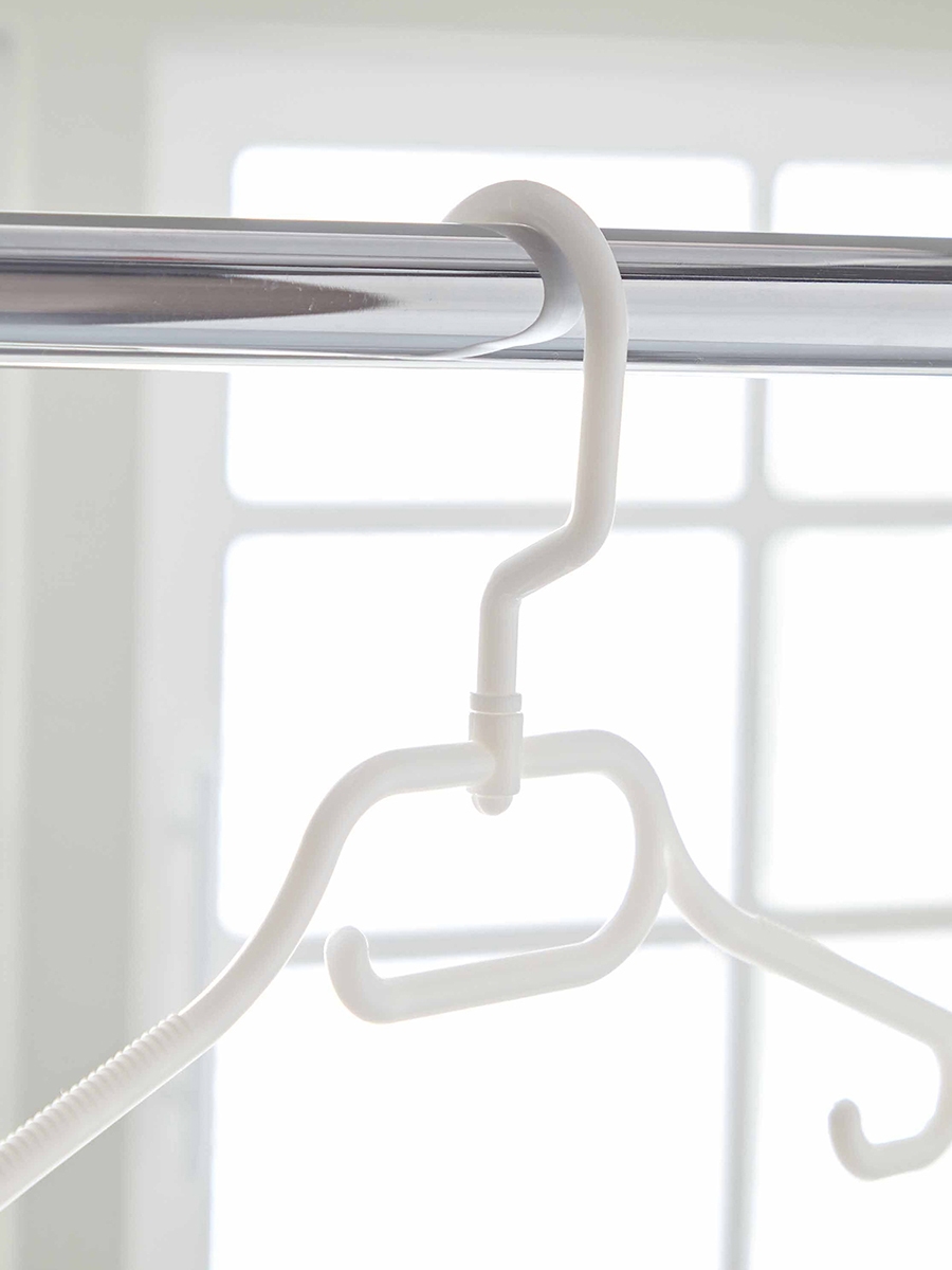 Vega 8-Piece Rotating Hanger Set
