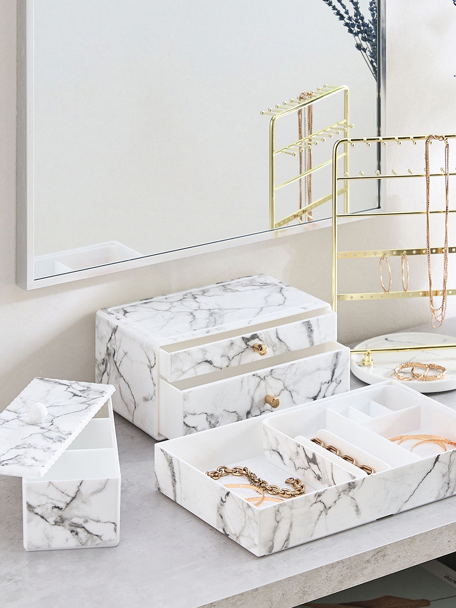 Magnus 3-Section Cosmetic Storage Box