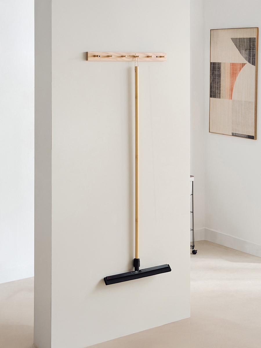 Ebony Floor Squeegee with Bamboo Handle - 45 cm