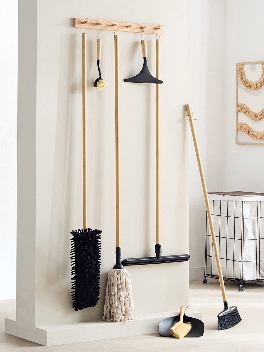 Ebony Floor Squeegee with Bamboo Handle - 45 cm