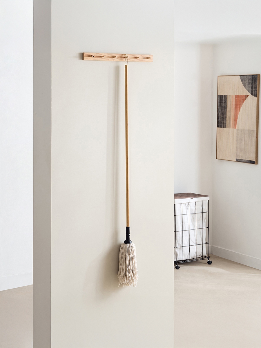 Ebony Bamboo Handle Mop - 150x10 cm