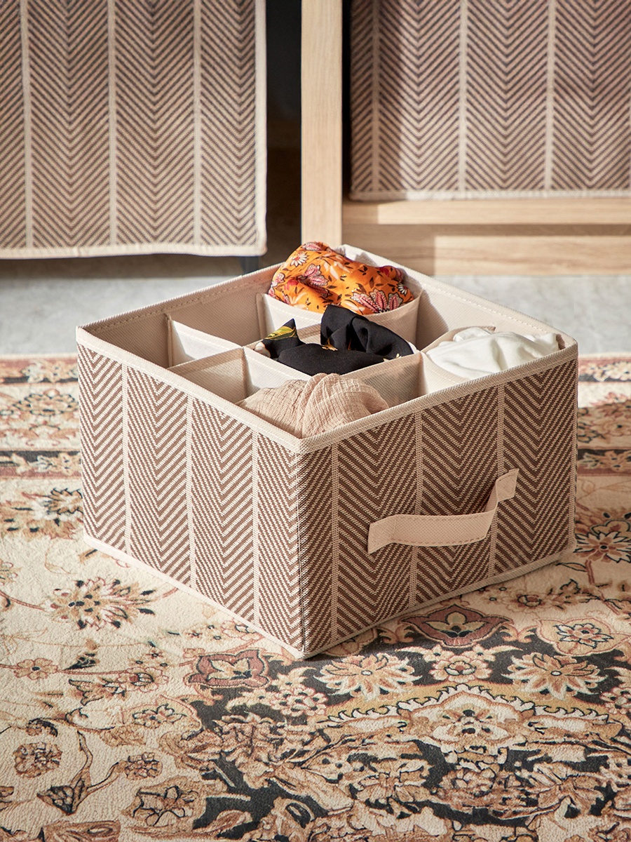 Ebase 9-Compartment Organiser