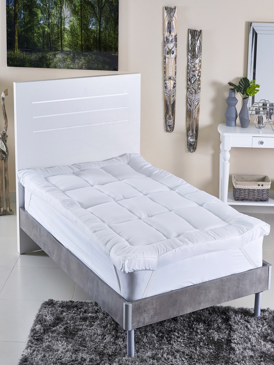 Hilton Twin Mattress Topper - 120x200 cm