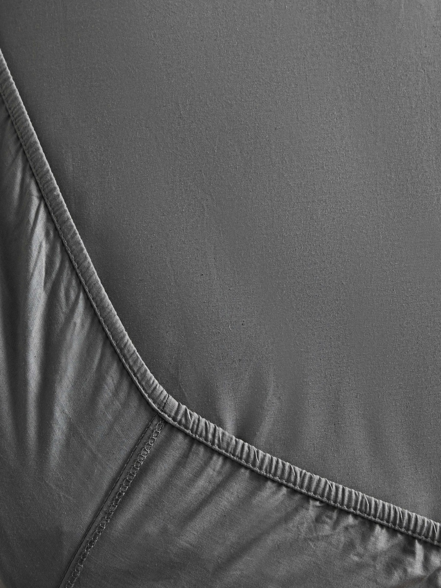 Essential Cotton Queen Fitted Sheet - 150x200+36 cm
