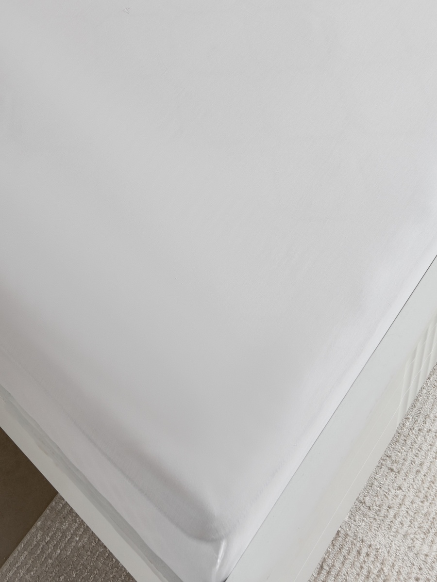 Essential Solid Cotton King Fitted Sheet - 180x210+36 cm