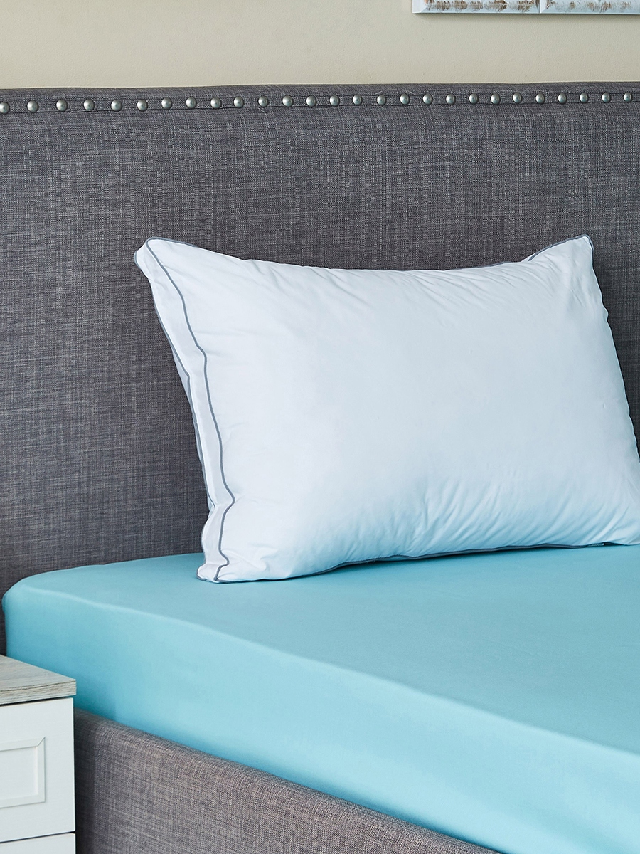 Regal Pillow - 50x75 cm