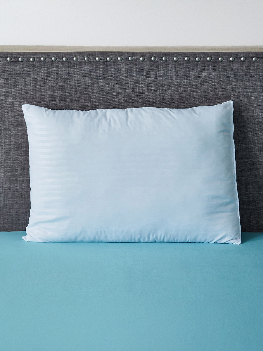 Essential Pillow - 50x75 cm