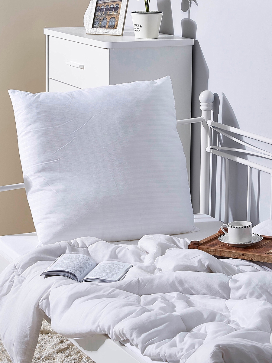 Essential Microfiber Cushion Filler - 65x65 cm