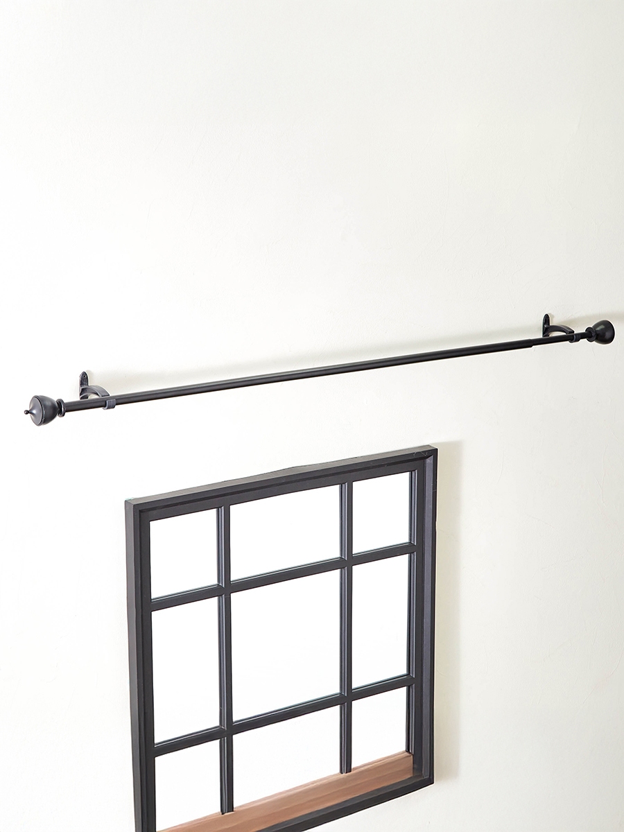 Elementary Matte Extendable Curtain Rod - 89 -167 cm