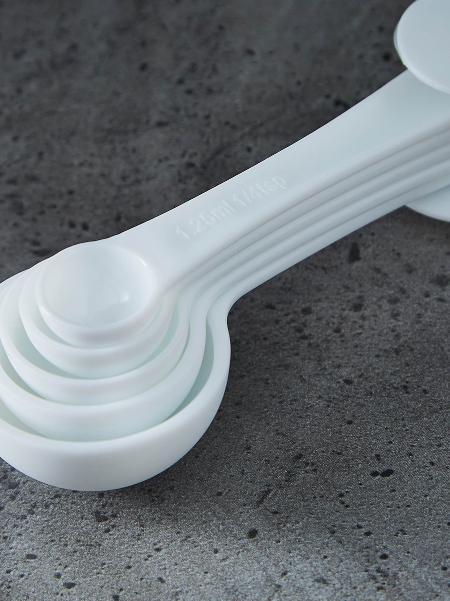 Vega 5-Piece Measuring Spoon Set