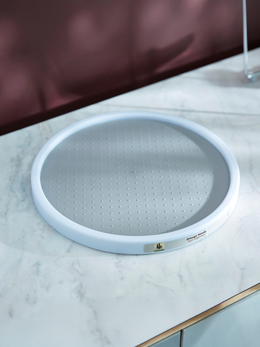Omega Sauce Turn Organiser