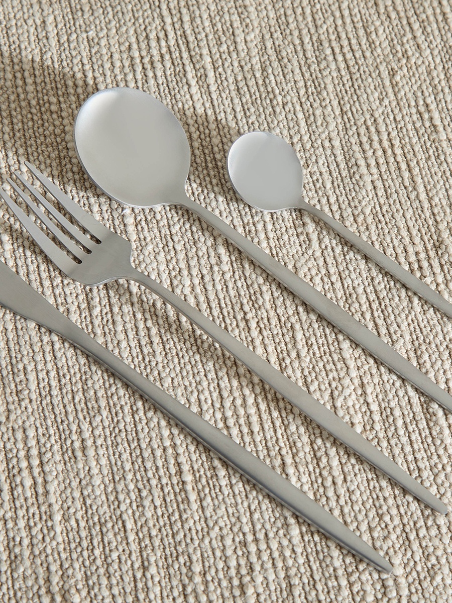 Omega 24-Piece Cutlery Set