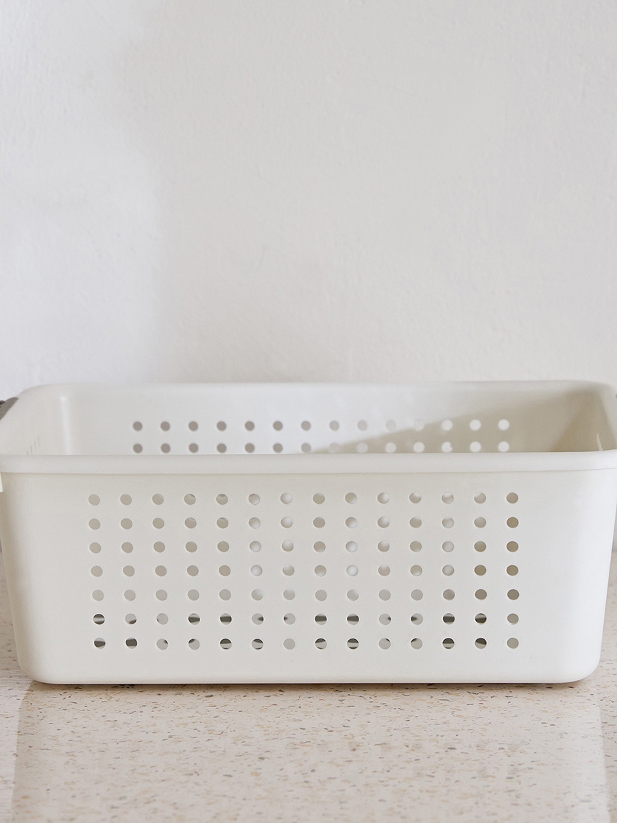 سلة تنظيم خزانة المطبخ من أوميجا