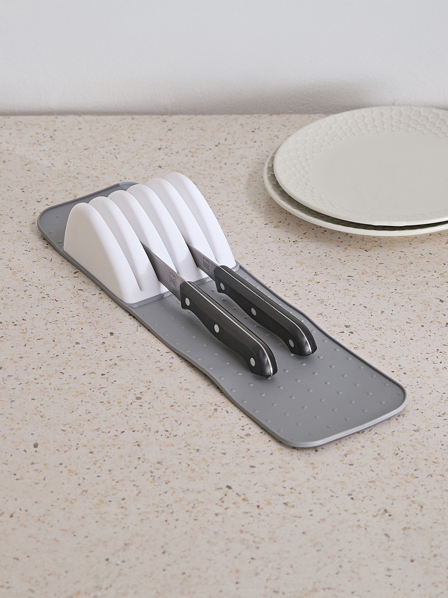 Omega In-Drawer Knife Mat
