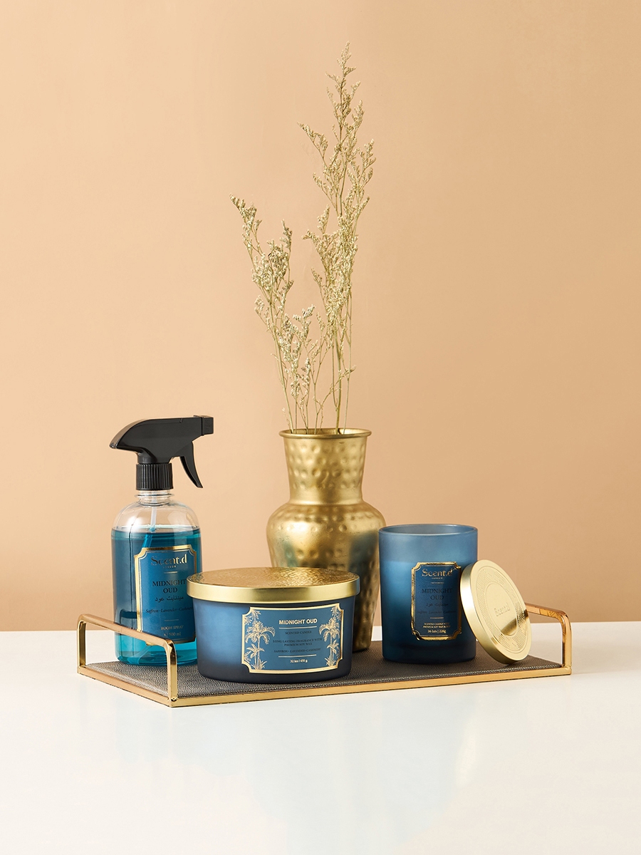 جرة شمعة معطرة ميدنايت عود من سينت. د لندن - 226 جرام