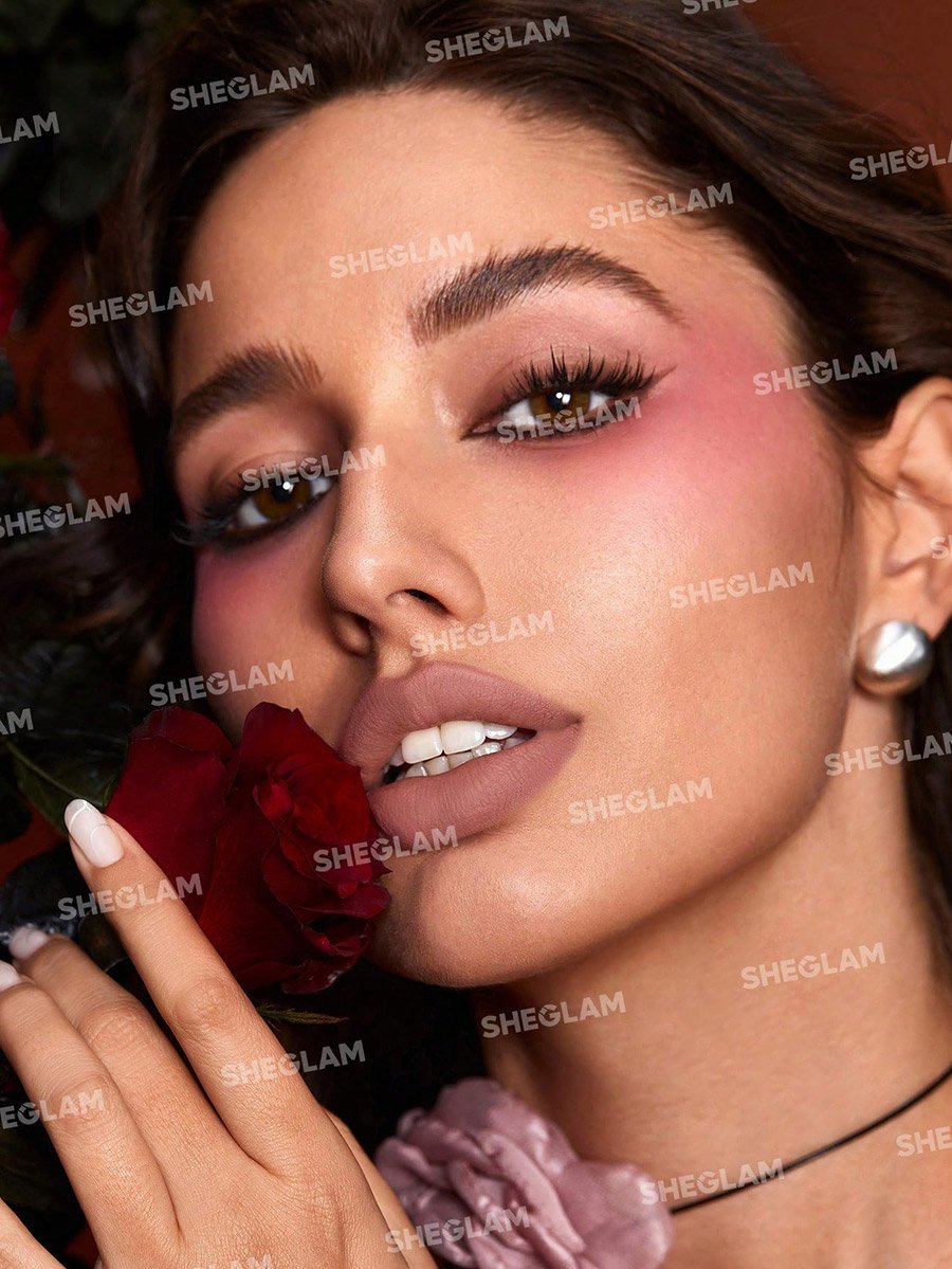 Dynamatte Boom Long-Lasting Matte Lipstick - Ember Rose Ver. Passion