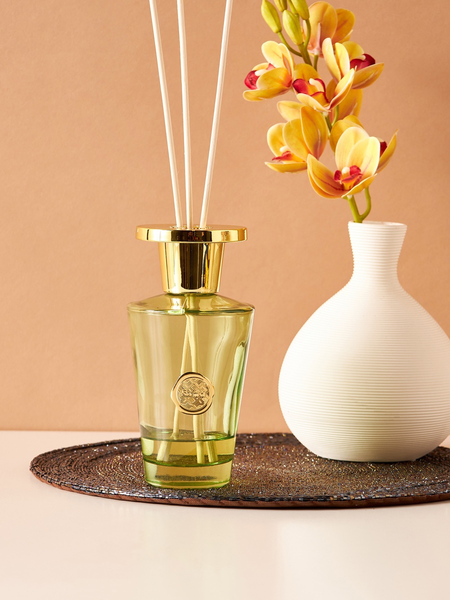 Intoxicating Flower Scented Reed Diffuser - 300 ml