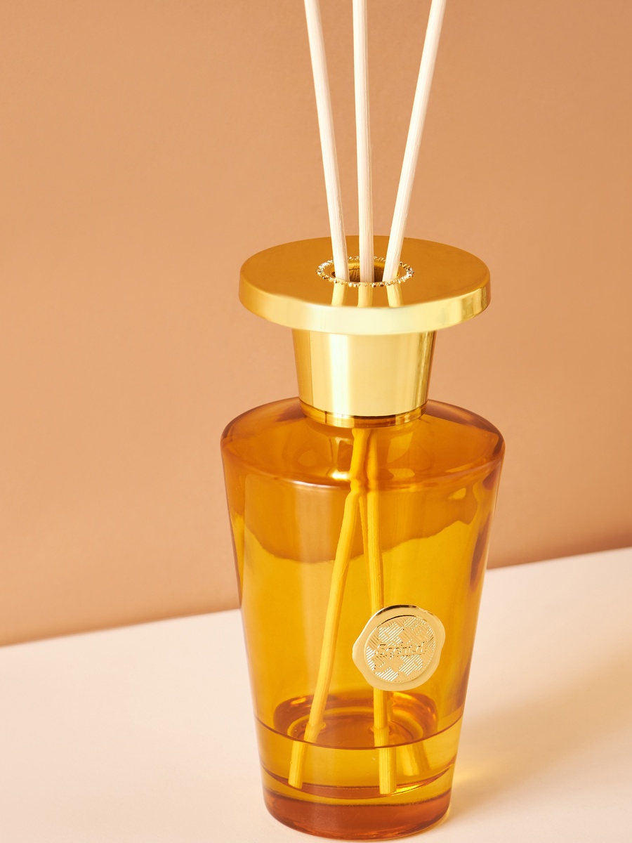 Amber Blossom Scented Reed Diffuser - 300 ml
