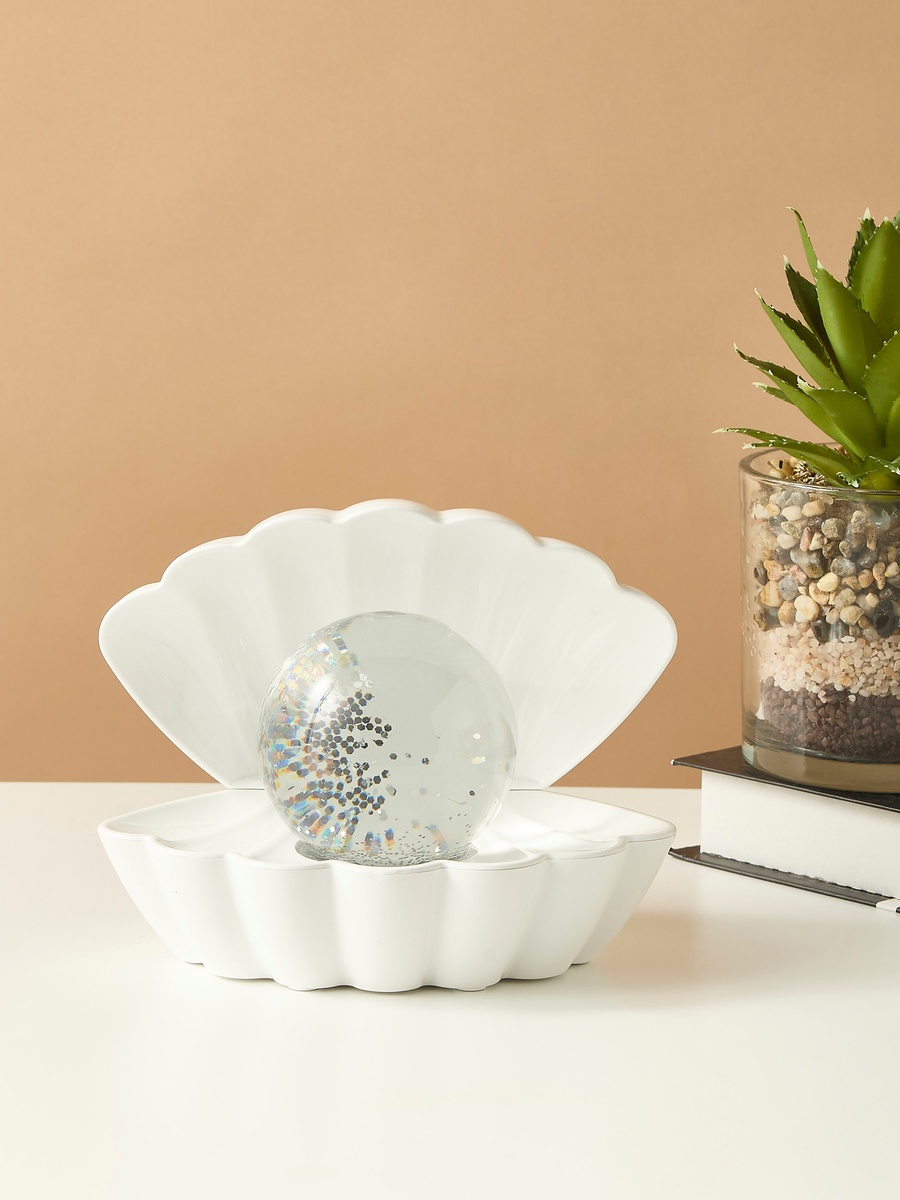 Pearl Shell Patterned Lamp with Glitter