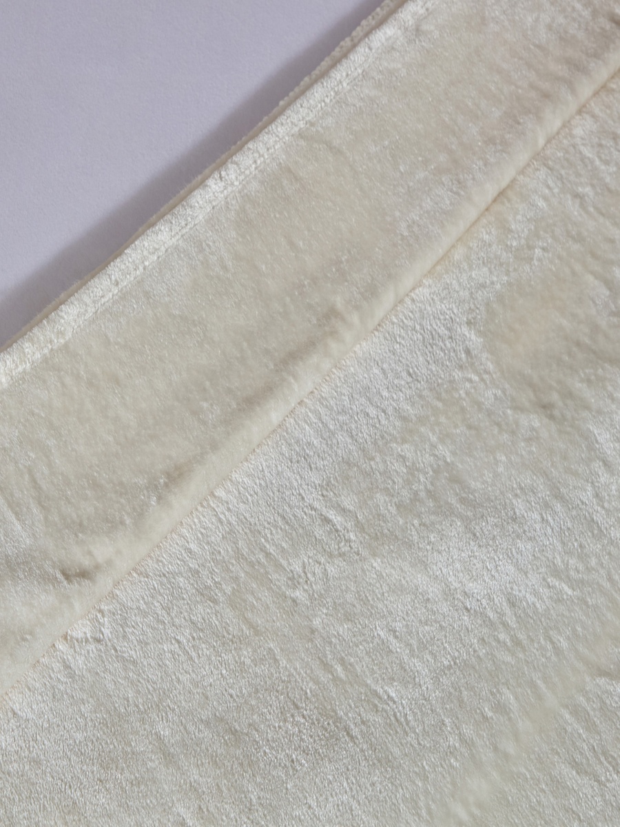 Lavish King Micro Flannel Blanket - 240x220 cm