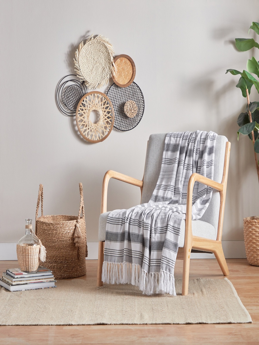 Austin Cotton Woven Throw - 127x152 cm