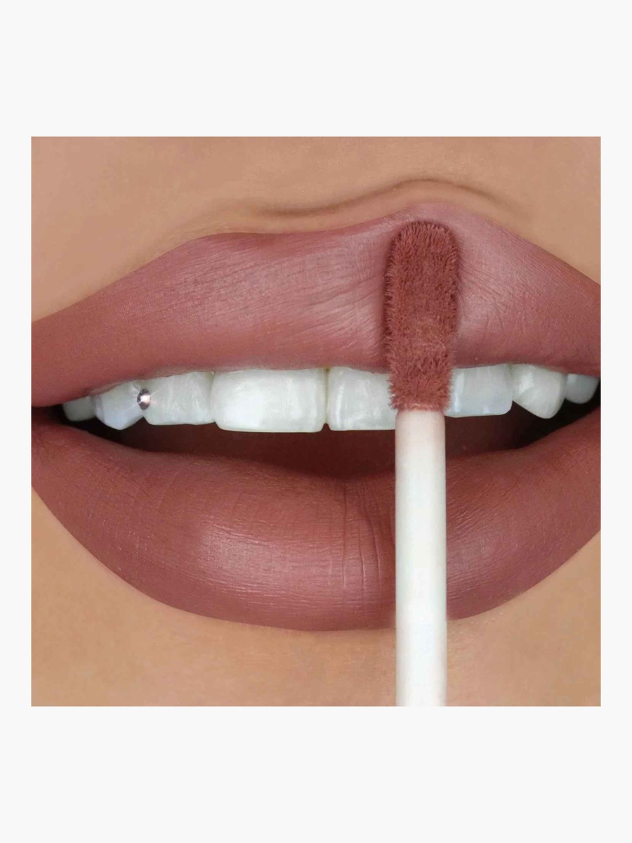 Velvet Stay Liquid Lipstick