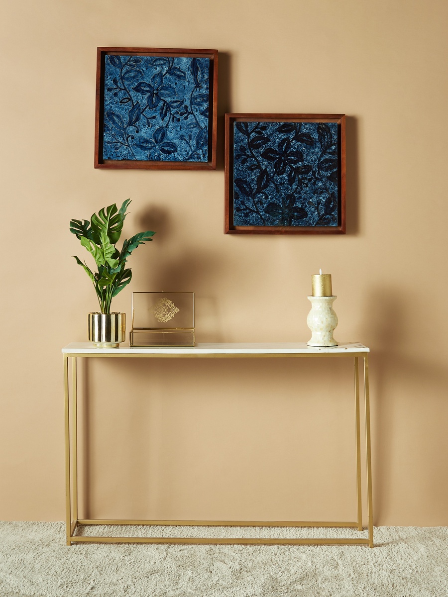 Decorative Wall Accents - Set of 2