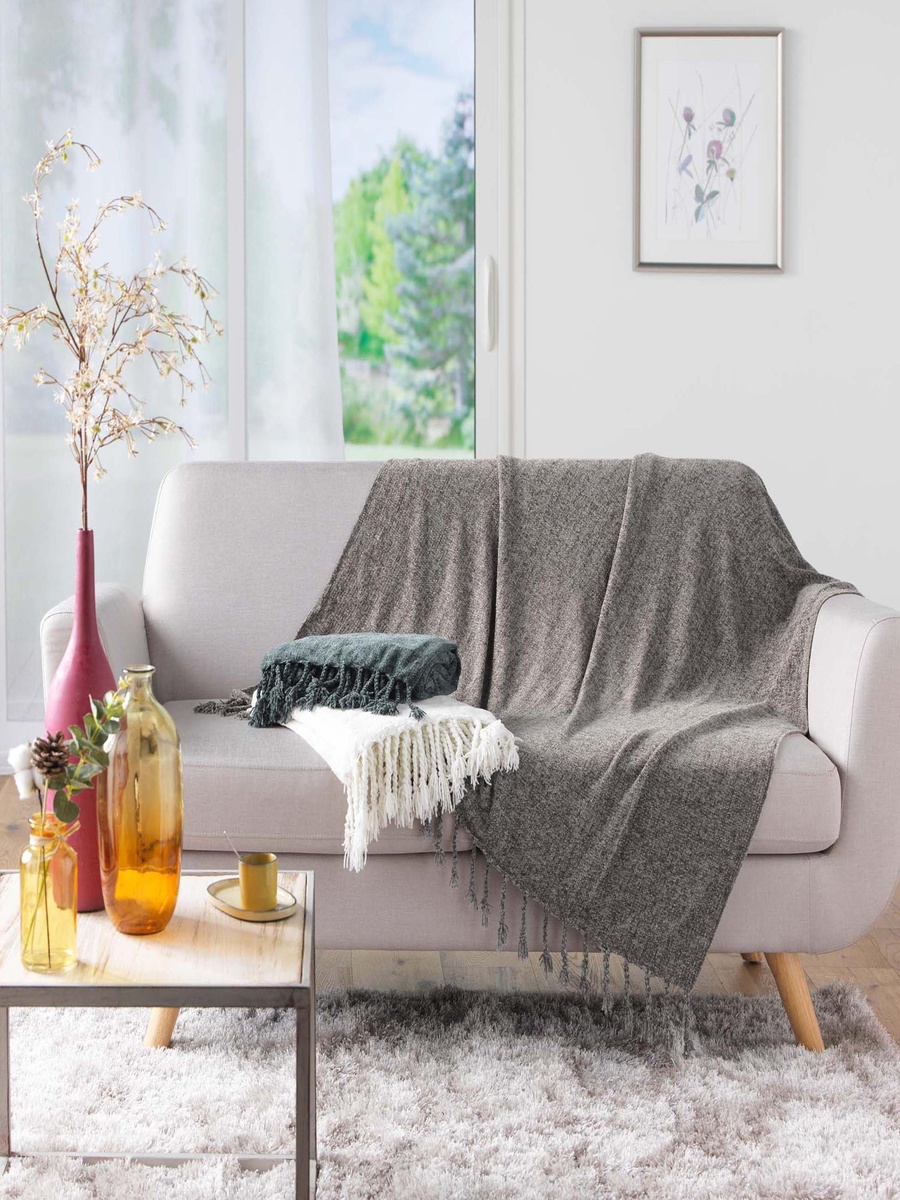 Textured Throw - 125x150 cm