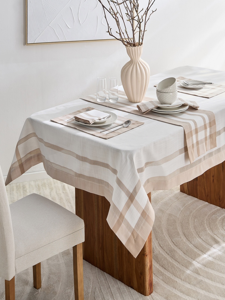 Lacelle Linen Look Table Runner - 33x180 cm