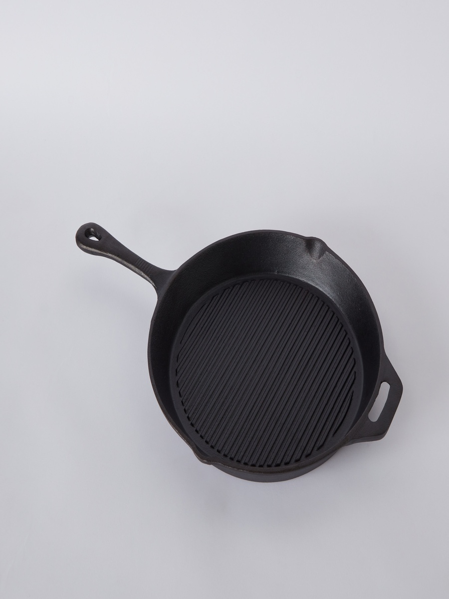 Ferrea Cast Iron Fry Pan - 29.5 cm