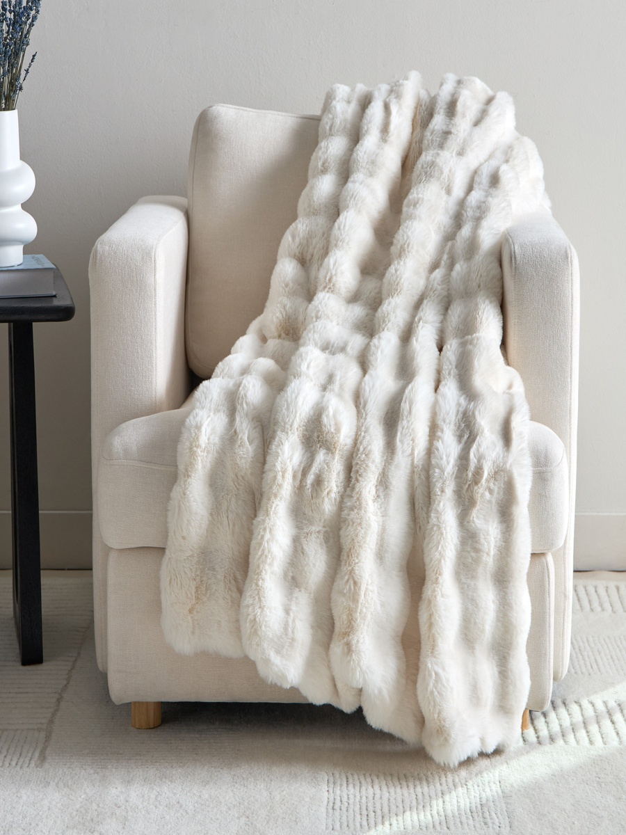 Ness 2-Sided Brushed Bubble Faux Fur Throw - 130x170 cm