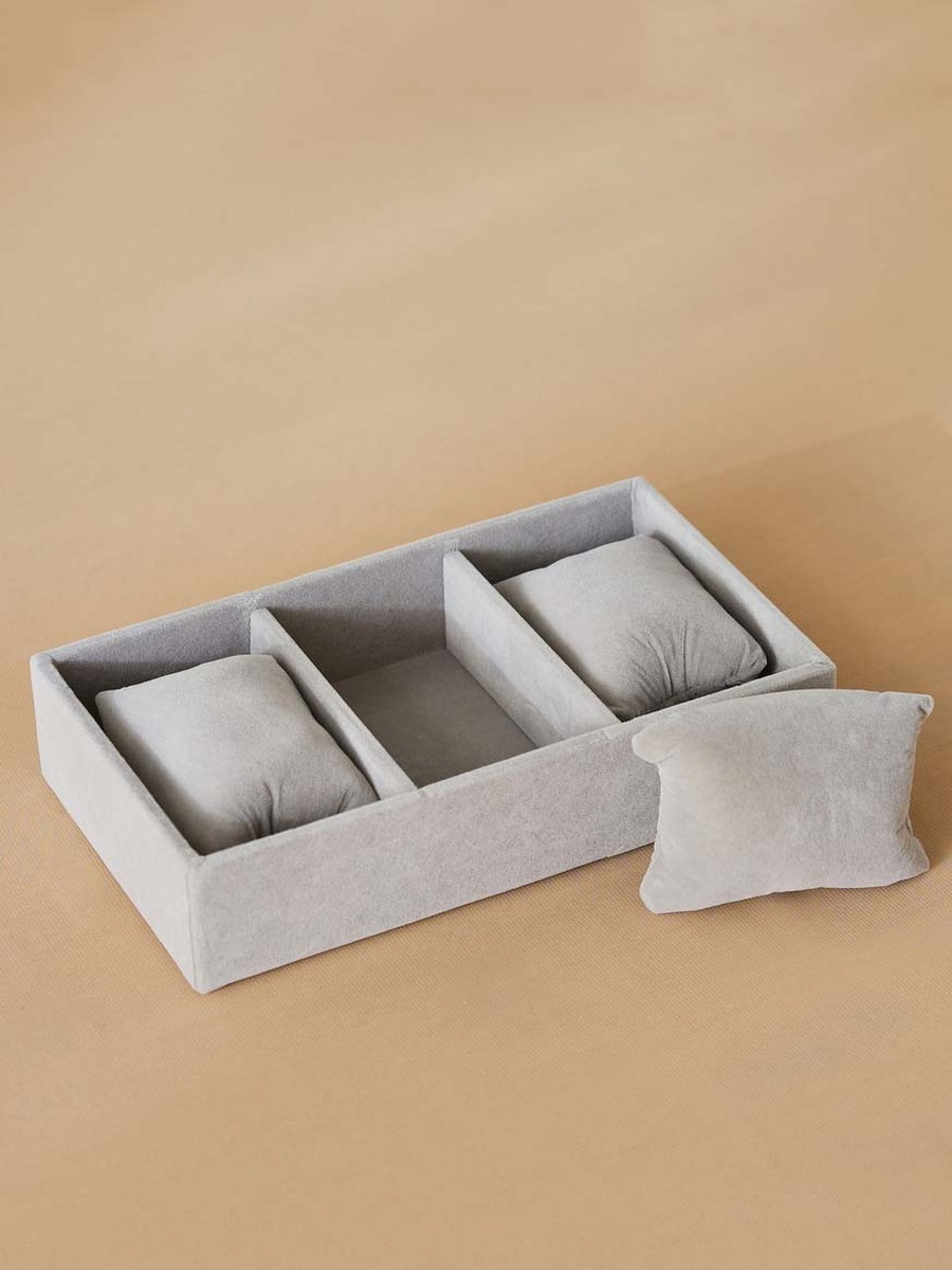Velour 3-Compartment Jewellery Tray with 3 Pillows for Watches