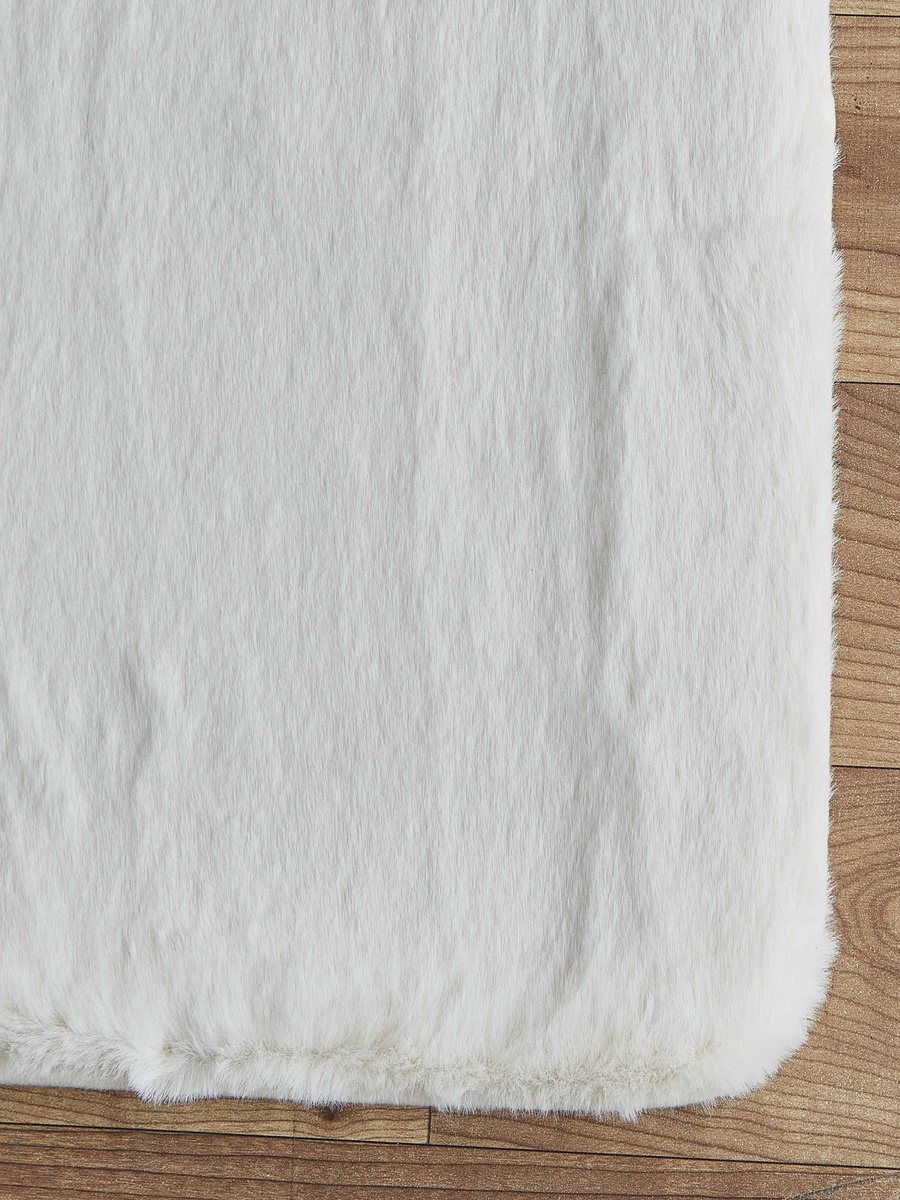 Plush Super Soft Bathmat - 50x80 cm