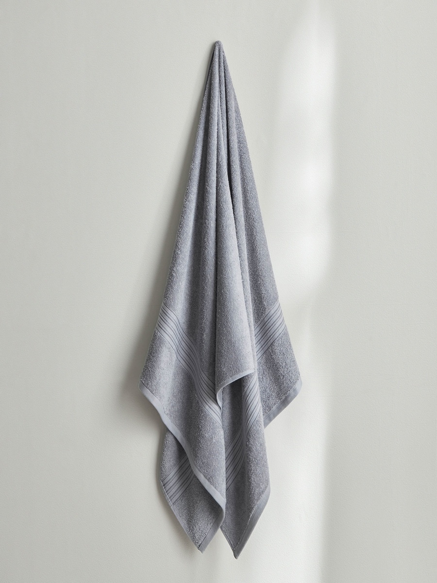 Essential Carded Bath Towel - 70x140 cm