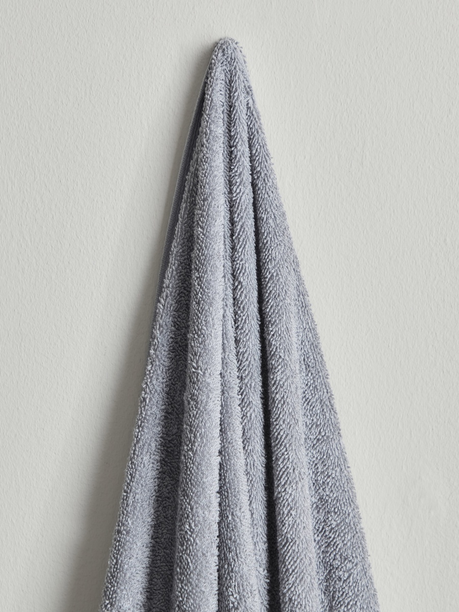 Essential Carded Bath Towel - 70x140 cm